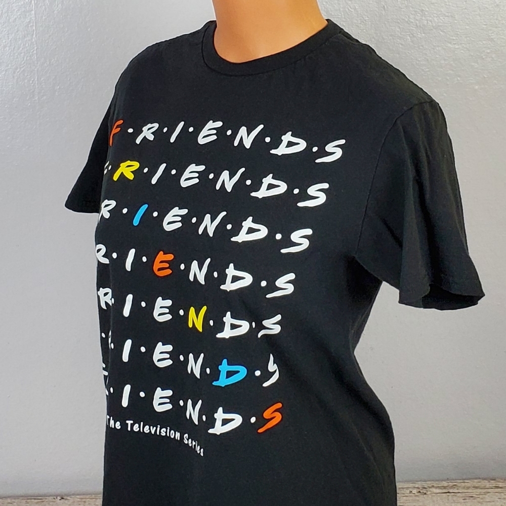 Friends Shirt - Picture 5 of 7
